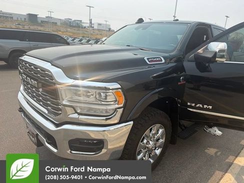 Used 2022 RAM 2500 Limited AWD/4WD image 1