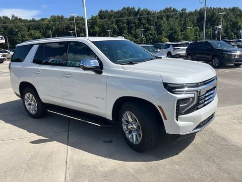 Used 2025 Chevrolet Tahoe Premier RWD image 9