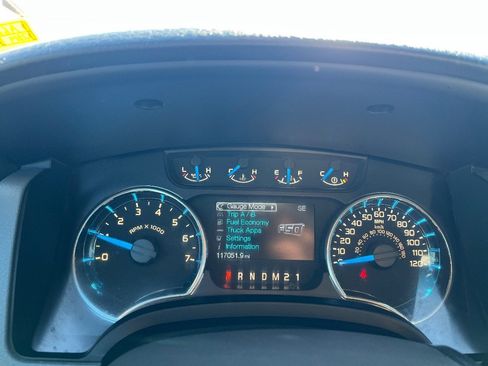 Used 2014 Ford F150 XLT w/ XLT Chrome Package image 17