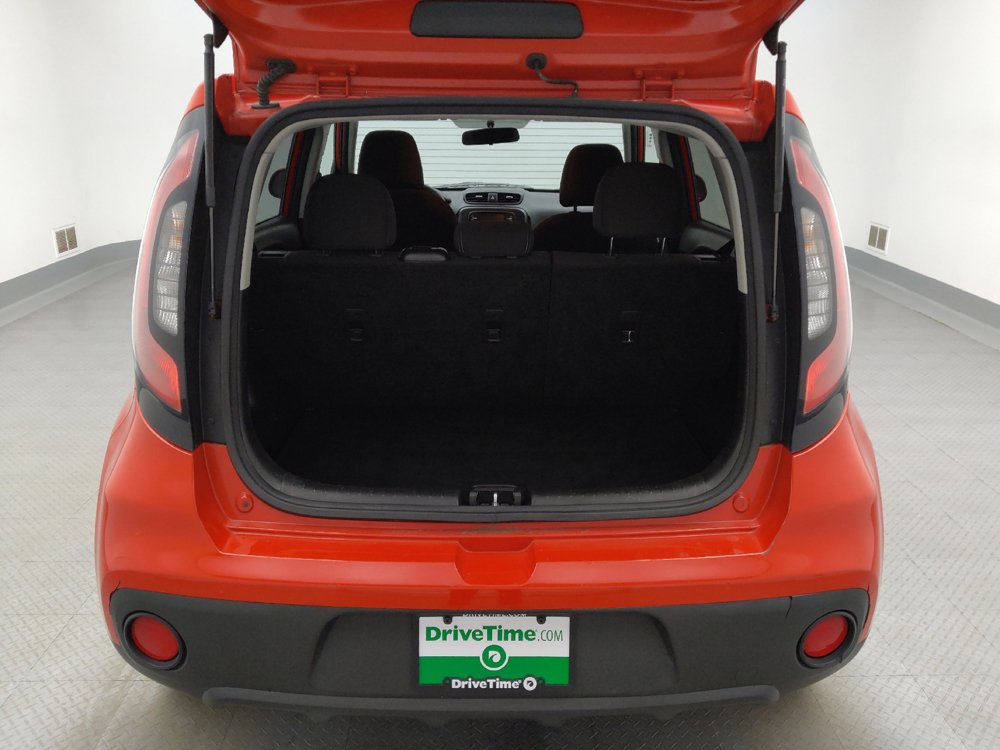 Used 2019 Kia Soul FWD image 29