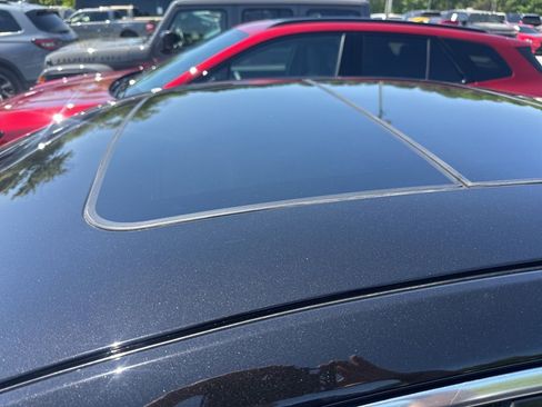 Used 2015 Cadillac XTS Luxury w/ Driver Awareness Package image 4