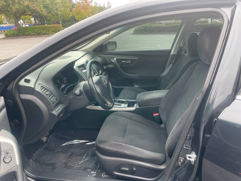 Used 2014 Nissan Altima 2.5 SV FWD image 12