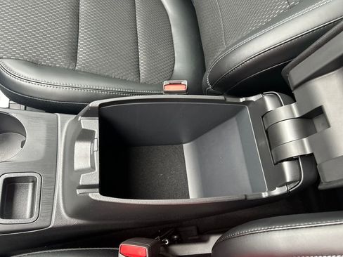 New 2025 Ford Escape SE image 23