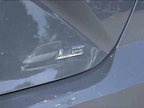 Used 2025 Toyota Camry LE FWD image 10
