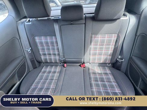 Used 2012 Volkswagen GTI 2-Door image 11