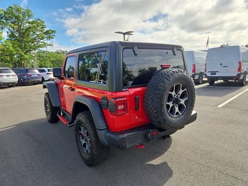 Used 2018 Jeep Wrangler Rubicon AWD/4WD image 5