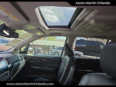 Used 2017 Honda Pilot Touring image 27
