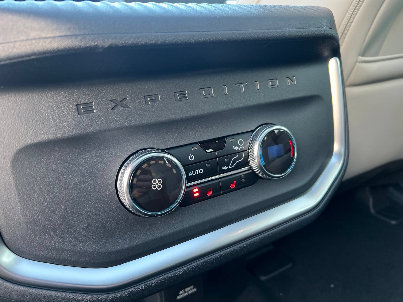New 2027 Ford Expedition Max Platinum AWD/4WD image 17