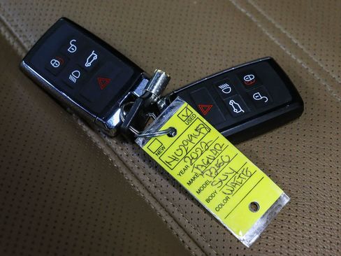 Used 2022 Jaguar E-PACE SE AWD/4WD image 24