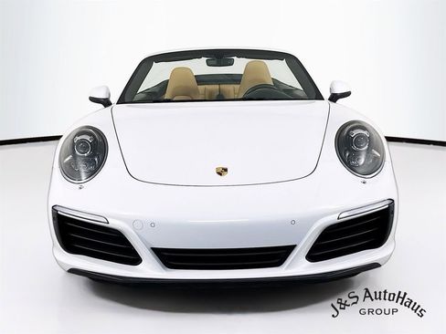 Used 2017 Porsche 911 Carrera image 2