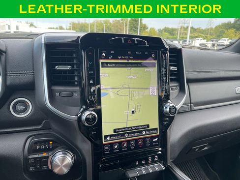Used 2021 RAM 1500 Laramie w/ Sport Appearance Package AWD/4WD image 18
