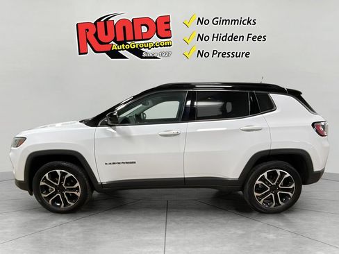Used 2022 Jeep Compass Limited AWD/4WD image 3