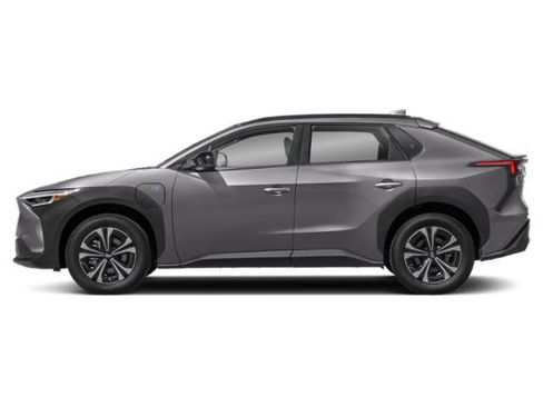 Certified 2025 Subaru Solterra AWD/4WD image 3