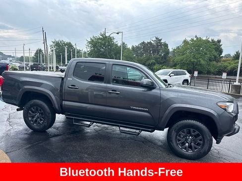 Certified 2023 Toyota Tacoma SR5 AWD/4WD image 10