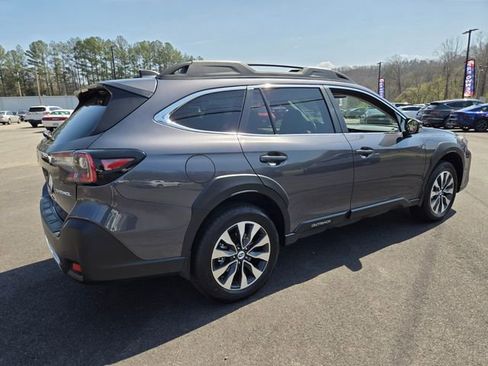 Used 2025 Subaru Outback Limited image 7
