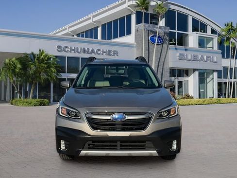 Used 2020 Subaru Outback Limited AWD/4WD image 2