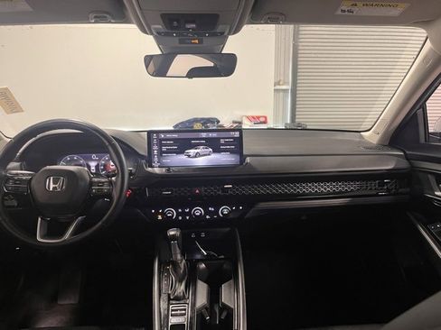 Used 2024 Honda Accord Touring image 20