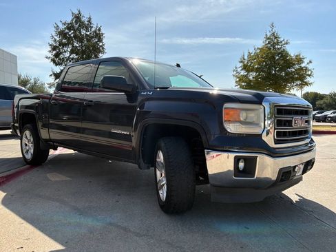 Used 2014 GMC Sierra 1500 SLE w/ SLE Value Package AWD/4WD image 4