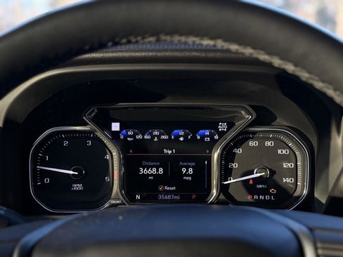 Used 2023 GMC Sierra 3500 Denali w/ Denali Ultimate Package image 17