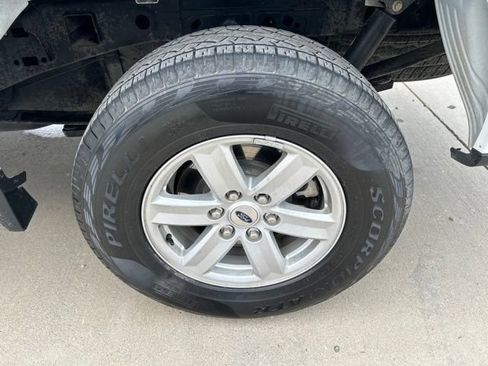 Used 2022 Ford F150 XLT AWD/4WD image 9