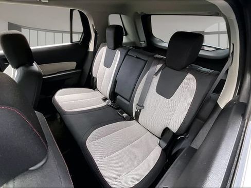 Used 2015 GMC Terrain SLE w/ Convenience Package FWD image 18