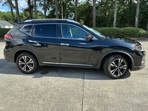 Used 2018 Nissan Rogue SL AWD/4WD image 3