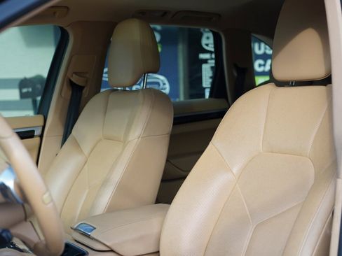 Used 2014 Porsche Cayenne AWD/4WD image 15