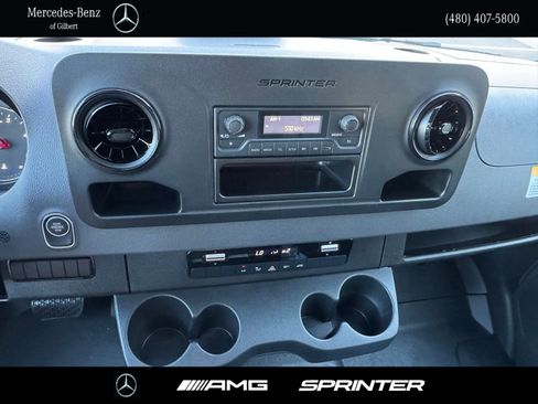 New 2025 Mercedes-Benz Sprinter 2500 image 24