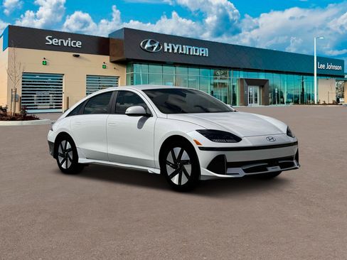New 2025 Hyundai Ioniq 6 SE image 11