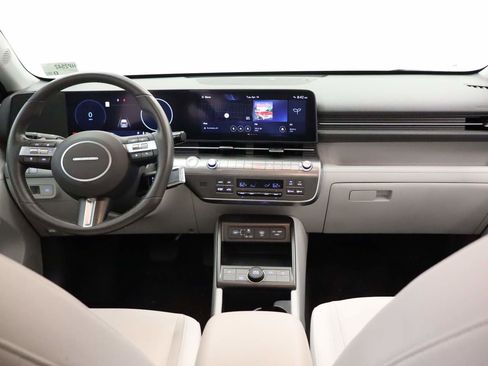 Used 2024 Hyundai Kona SEL image 14