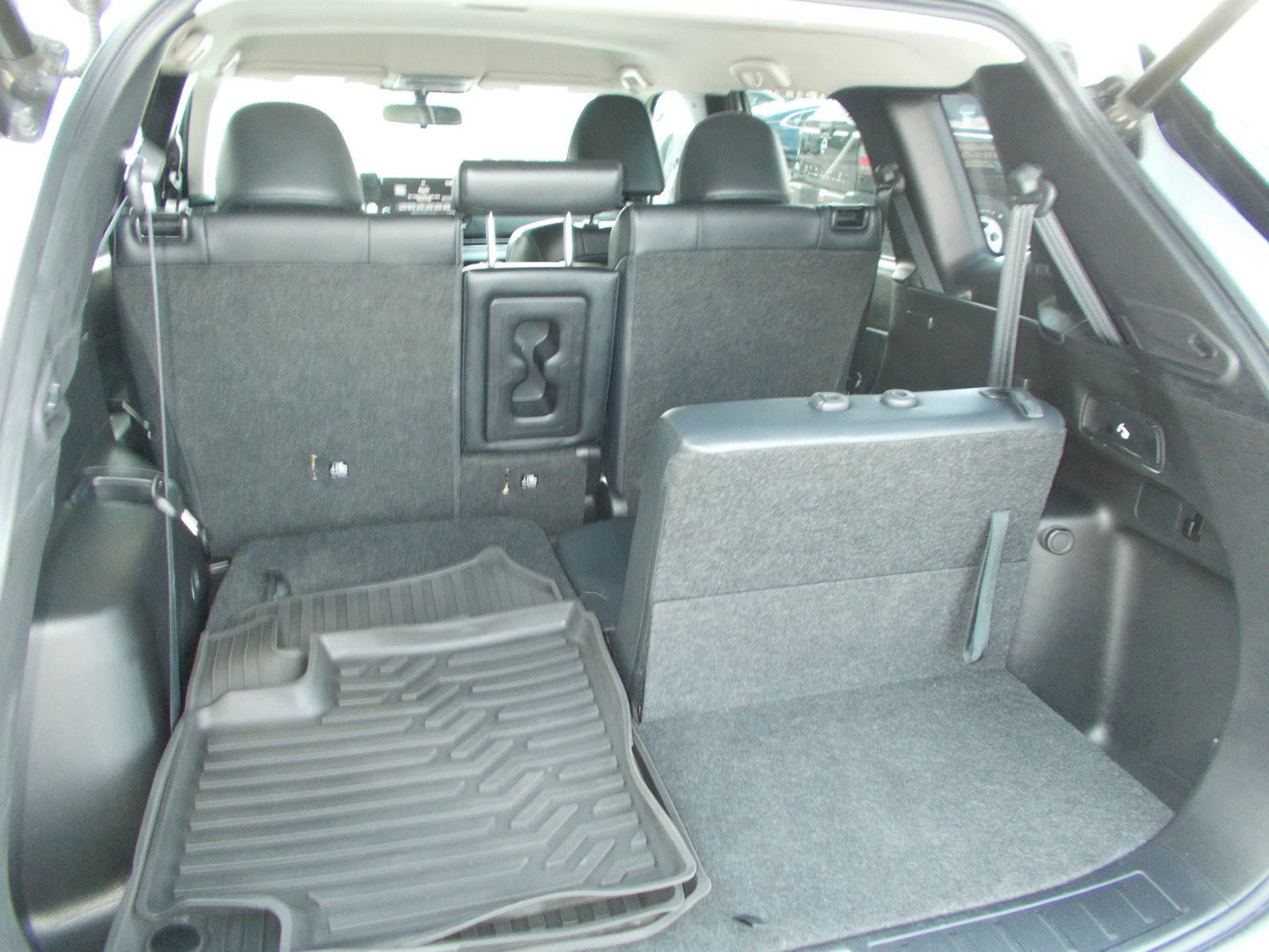 Used 2024 Mitsubishi Outlander SE FWD image 10