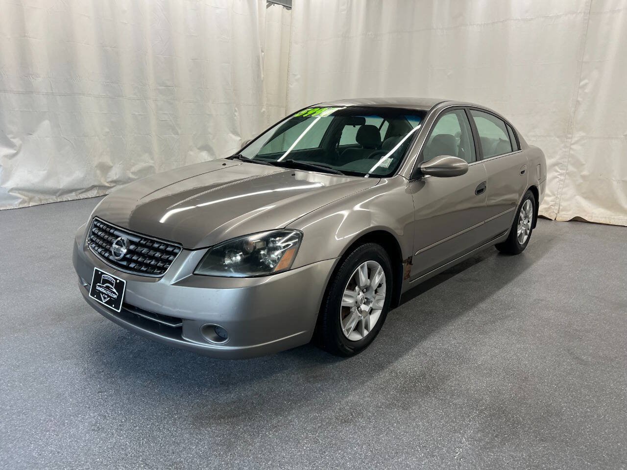 Used 2005 Nissan Altima 2.5 S FWD image 1