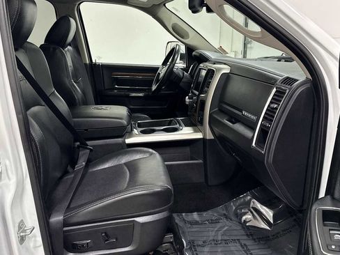 Used 2016 RAM 1500 Laramie w/ Convenience Group image 30