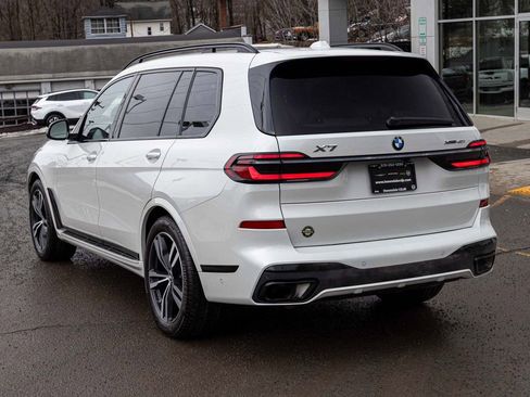 Used 2026 BMW X7 xDrive40i image 6