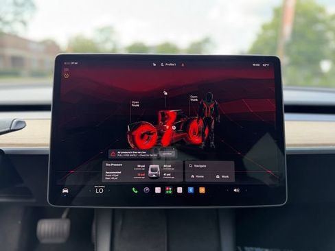 Used 2023 Tesla Model 3 Standard Range RWD image 16