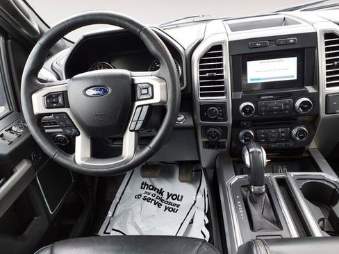 Used 2016 Ford F150 Platinum w/ Equipment Group 701A Luxury AWD/4WD image 10
