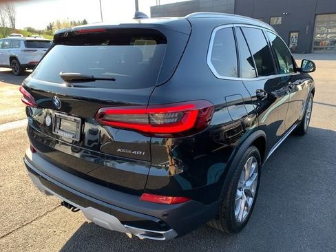 Used 2023 BMW X5 xDrive40i w/ Premium Package image 7