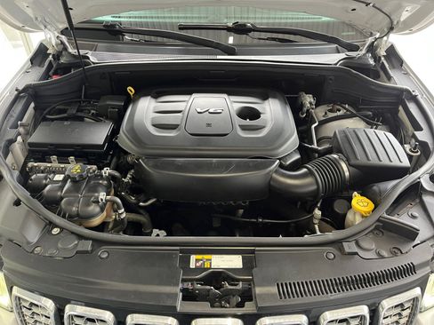 Used 2017 Jeep Grand Cherokee Overland AWD/4WD image 20