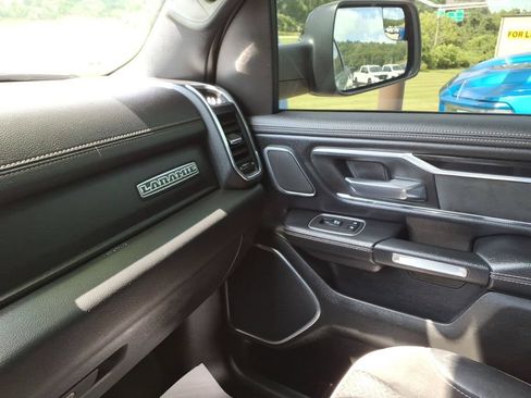 Used 2022 RAM 1500 Laramie AWD/4WD image 41