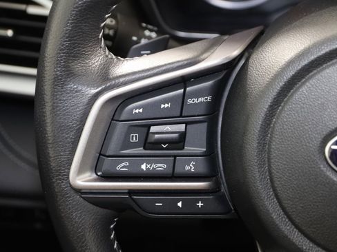 Used 2023 Subaru Outback Limited image 32