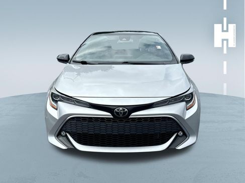 Used 2020 Toyota Corolla XSE FWD image 2