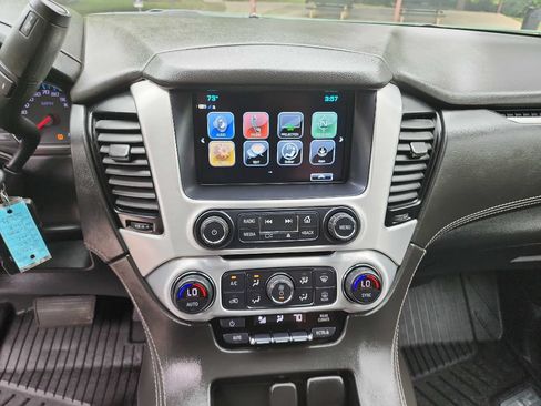 Used 2020 GMC Yukon XL SLE w/ SLE Value Package RWD image 30