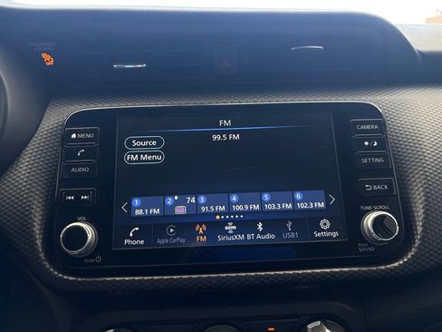 Used 2023 Nissan Kicks SV FWD image 9