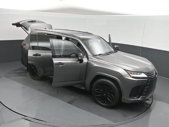 Used 2026 Lexus LX 600 4WD w/ Appearance Package image 63