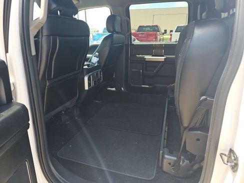 Used 2018 Ford F150 Lariat AWD/4WD image 4