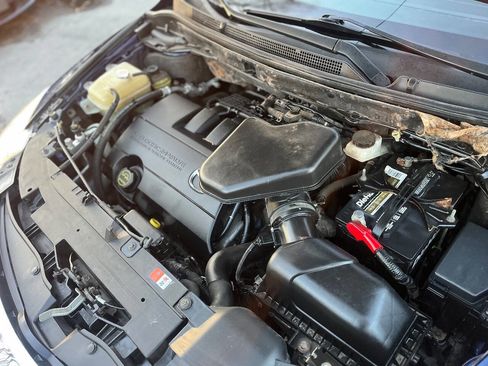 Used 2012 MAZDA CX-9 Grand Touring w/ Moonroof & Bose Audio Pkg image 27