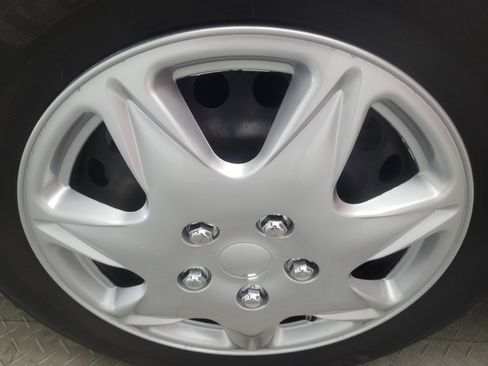 Used 2021 Kia Soul LX FWD image 31