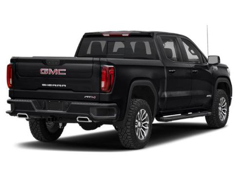 Used 2021 GMC Sierra 1500 AT4 w/ AT4 Preferred Package AWD/4WD image 2