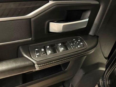 Certified 2025 RAM 2500 Big Horn AWD/4WD image 43