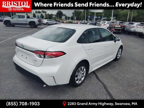 Used 2026 Toyota Corolla LE FWD image 7